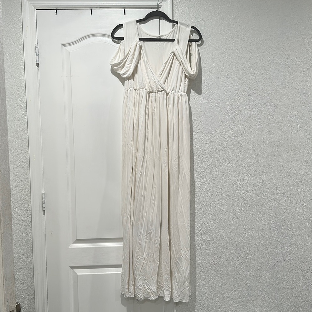 Maternity photo shoot dress